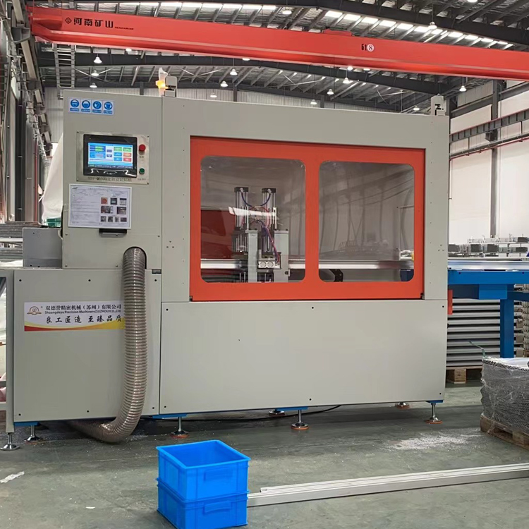 光伏行業鐘愛！這款全自動角碼鋸，高效率+低損耗+超省料，產能拉滿還省錢